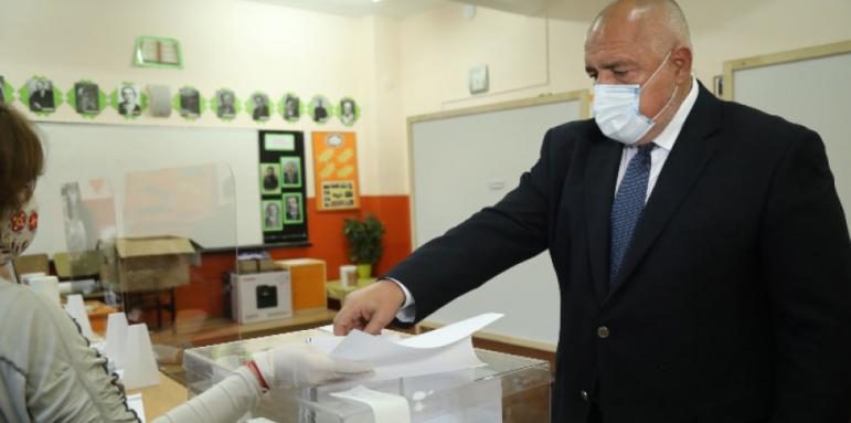 АФП: Борисов печели, но протестният вот е силен